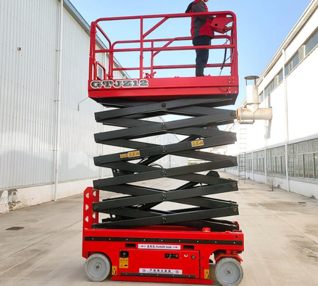 堆龙德庆自行走移动式升降机